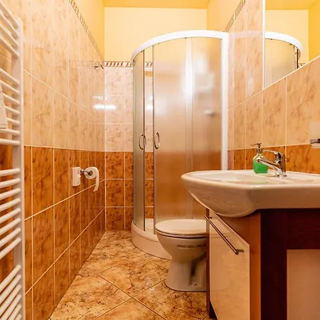 Cosmopolitan I. Banská Štiavnica