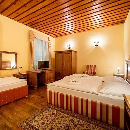 Cosmopolitan I. Vendégház