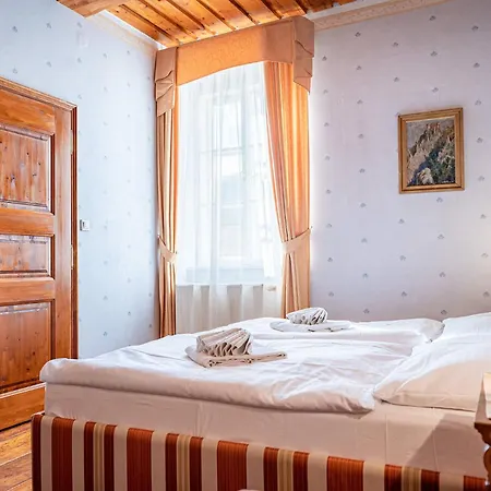 Cosmopolitan I. Vendégház 3*