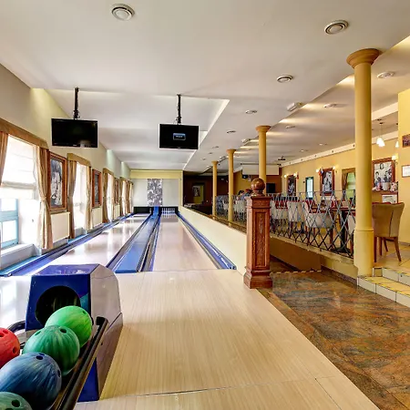 Cosmopolitan I. Vendégház 3*