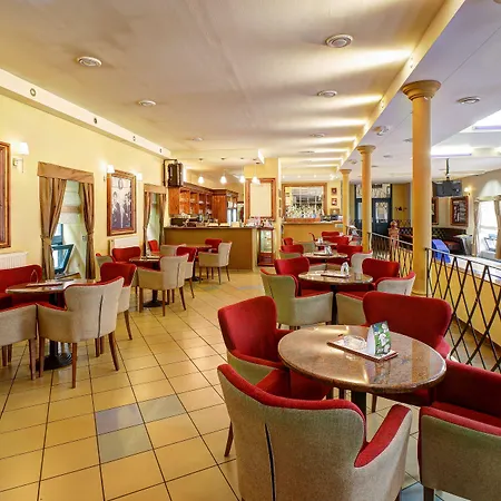 Cosmopolitan I. Gasthuis Banská Štiavnica