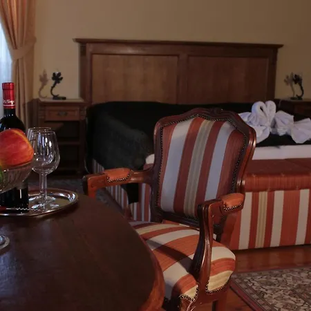 Cosmopolitan I. Vendégház